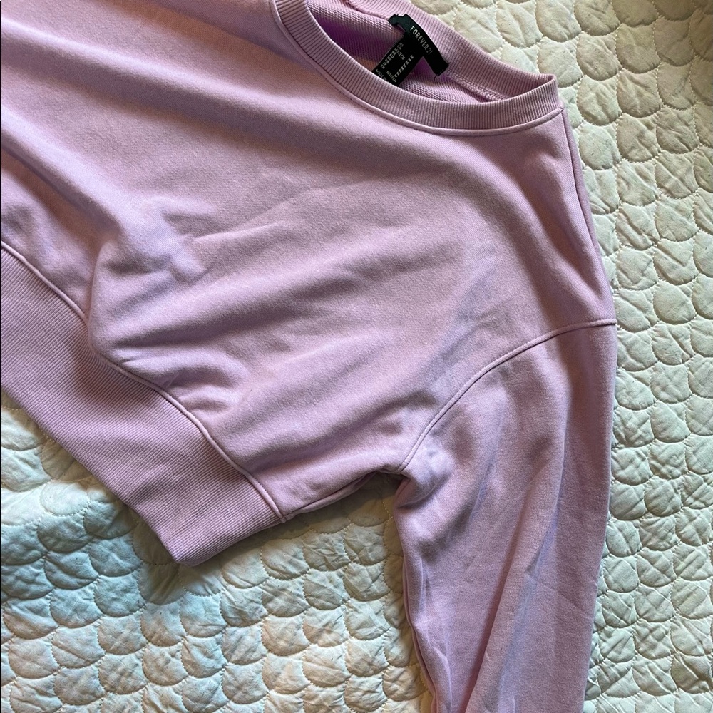 Light purple cropped long sleeve